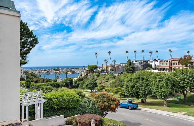 414 Carnation Avenue .5 photos photos