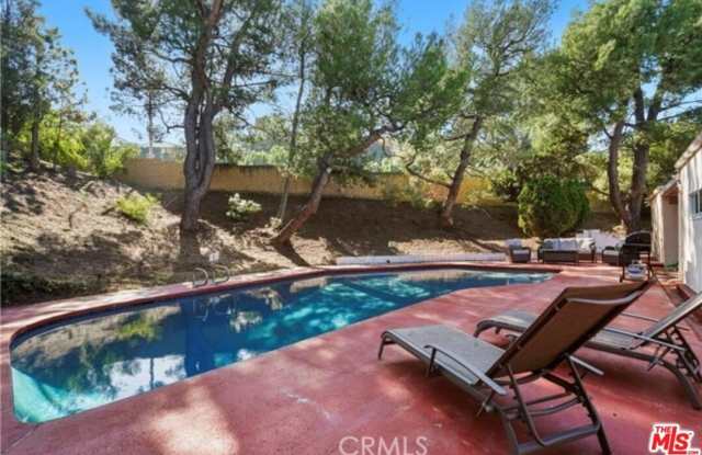 2925 Dona Susana Dr photos photos