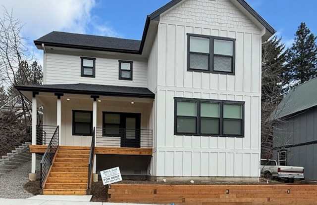 Be the first to enjoy living in this brand new home! Downtown Roslyn! photos photos