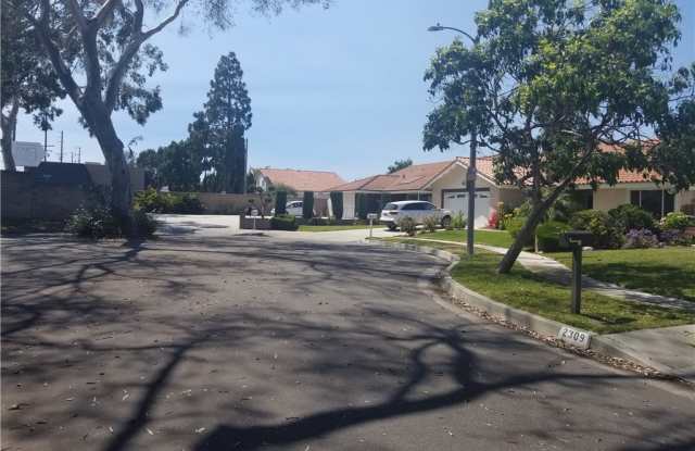 2311 Sepulveda Way Gallery 3