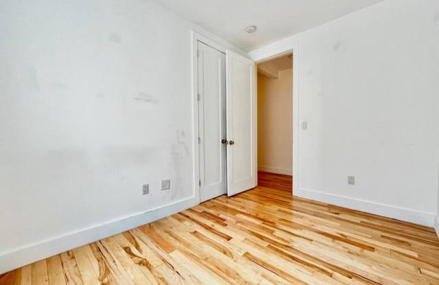 286 Fort Washington Avenue Gallery 3