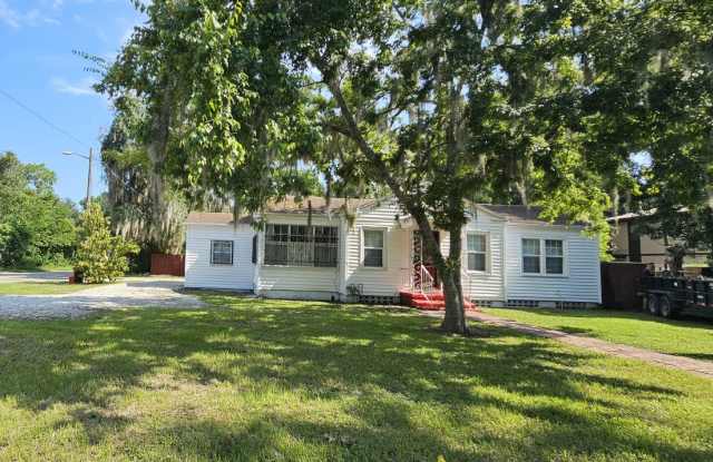 1822 NW 6th Ave photos photos