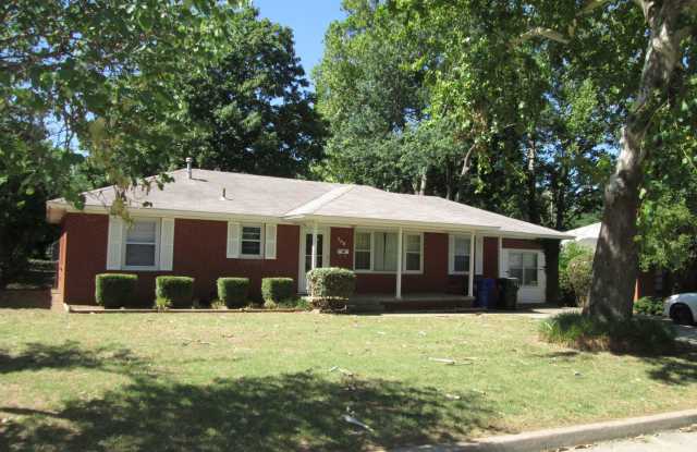 PRELEASING for Aug 7th! (3-4) Bedroom/(2) Bath Close to Campus! photos photos PRELEASING for Aug 7th! (3-4) Bedroom/(2) Bath Close to Campus! photos photos