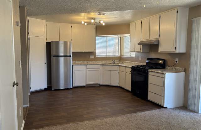 1610 Az-95 - 1610 Arizona 95, Bullhead City, AZ 86442