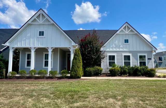 4 Bed, 3 Bath Home in Newly Built Three Rivers photos photos