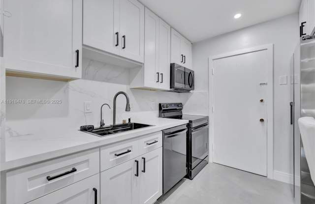 2270 Northeast 68th Street photos photos