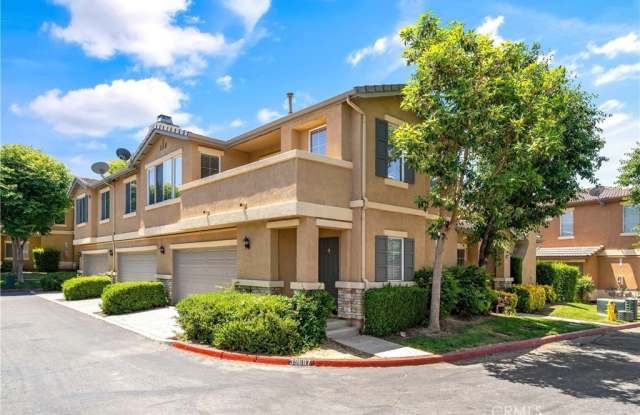 39687 Columbia Union Drive - 39687 Columbia Union Drive, Murrieta, CA 92563