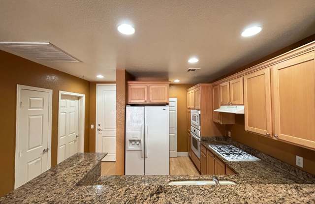 1-Bedroom 1-Bathroom Silverado Ranch Condo! photos photos