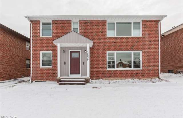 2539 Warrensville Center Road unit: Down photos photos