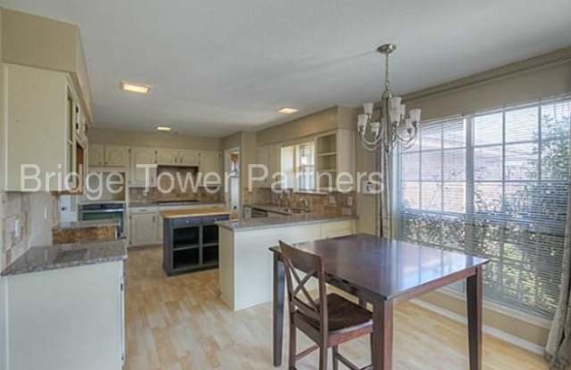 2606 Trenton Court Gallery 4