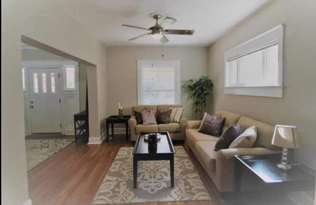 3704 Walnut St photos photos