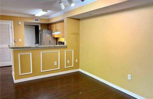 15185 Michelangelo Boulevard Gallery 4
