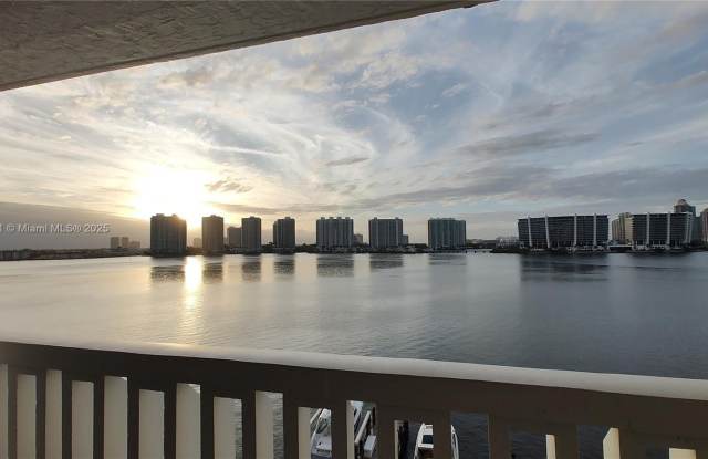 17900 N Bay Rd - 17900 North Bay Road, Sunny Isles Beach, FL 33160