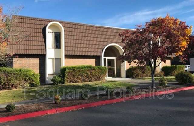 11208 NE 68th Street photos photos