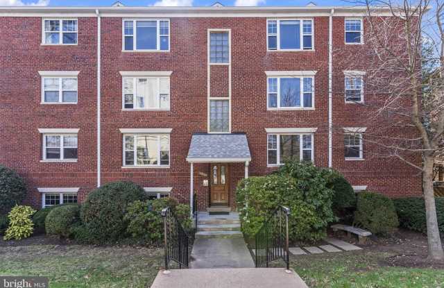 1404 12TH Street N - 1404 12th Street North, Arlington, VA 22209