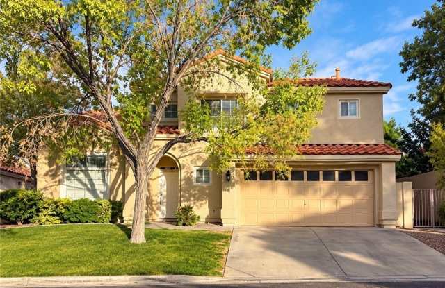 1960 Canyon Breeze Drive Gallery 1