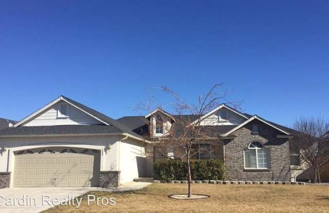 1049 Pepper Ln - 1049 Pepper Lane, Fernley, NV 89408