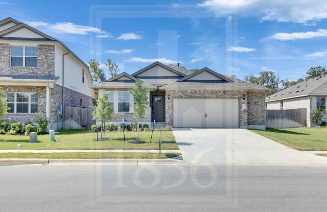 135 Hackberry Ln photos photos