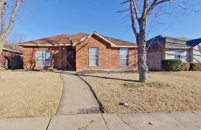 2819 Saint Martin Drive - 2819 Saint Martin Drive, Lancaster, TX 75146