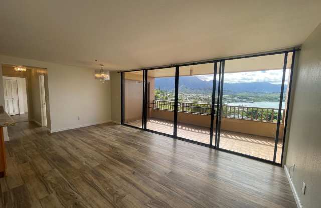 Beautiful 2 bedroom, 2 bath townhome Gallery 4