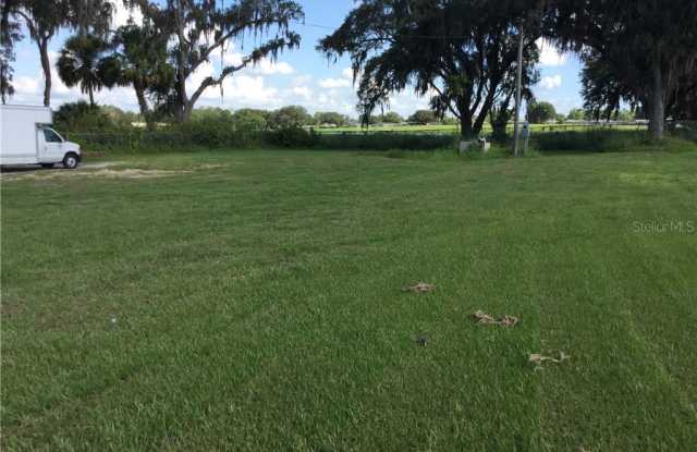 3996 East Johnson Avenue - 1 - 3996 Johnson Avenue East, Haines City, FL 33844