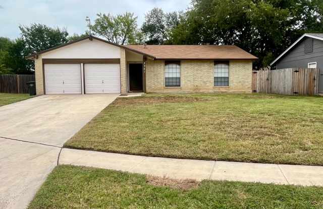 Charming 3/2 in Pipers Meadow *NO HOA* Move in Ready! photos photos