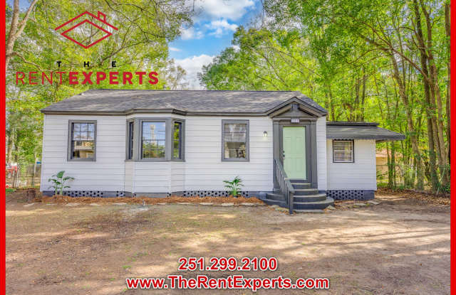 561 Tuttle Avenue photos photos