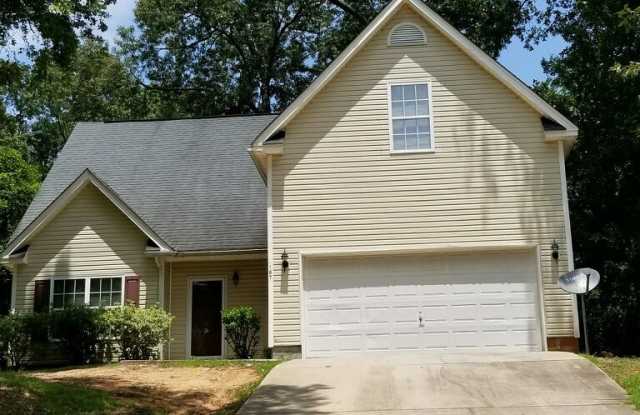 Beautiful Summerville Home Gallery 1
