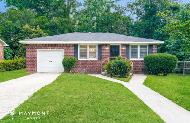 1527 Tall Pines Circle photos photos