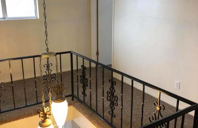 10680 West Hollandale Drive - 1 Gallery 2