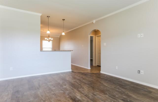 12805 Bell Flower Drive Gallery 4