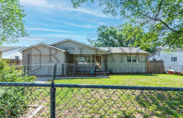 2322 South Vine Street photos photos