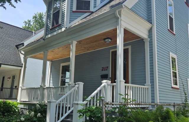 217 Merriman Street photos photos