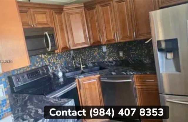 15001 NW 11th Ct Gallery 3