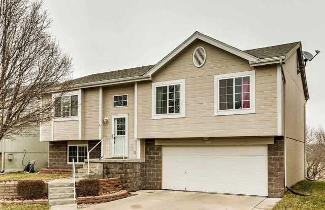 Private Quail Run Rental with Walkout Basement & No Backyard Neighbors! Gallery 1