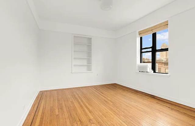 925 Union St photos photos