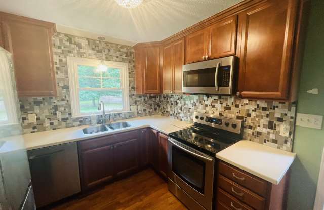 5301 Yardley Terrace - 1 Gallery 4