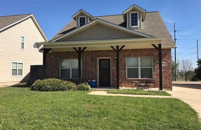 2489 Horse Shoe Drive - 2489 Horse Shoe Drive, College Station, TX 77845