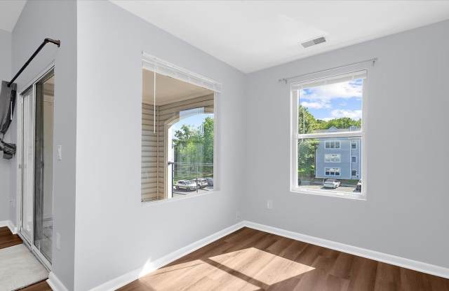 40 Greystone Ct Gallery 4