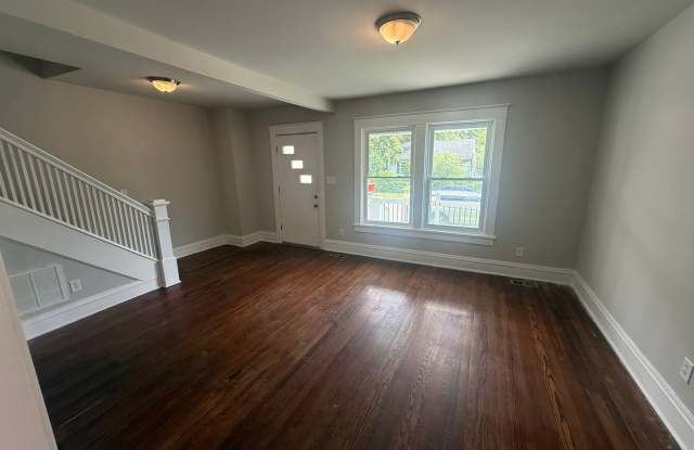 Highland Park MOVE IN SPECIAL**3-bedroom 1 bath for rent Gallery 4