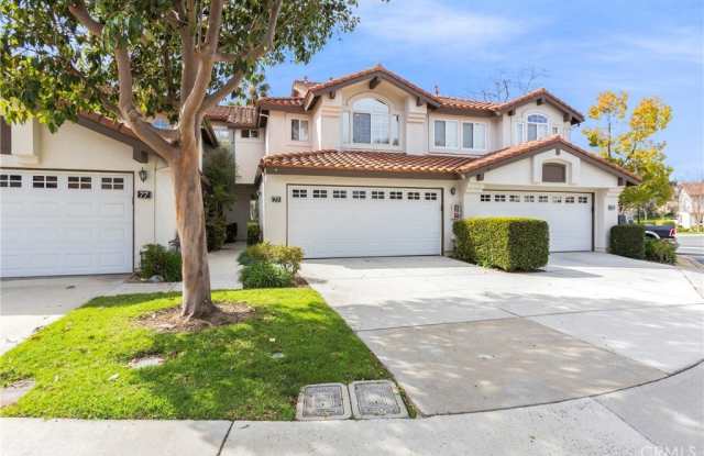 75 Via Lampara photos photos