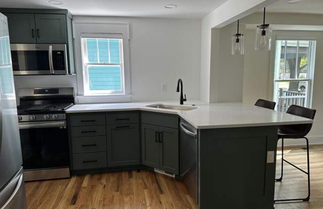 1306 New Hampshire Gallery 4