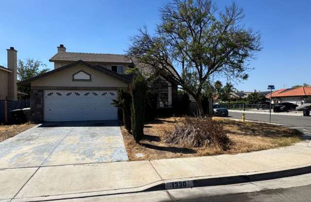 Spacious 3-Bedroom Home on a Corner Lot in Perris Gallery 1