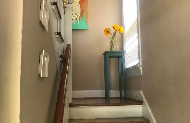 5944 Morningside Avenue Gallery 2
