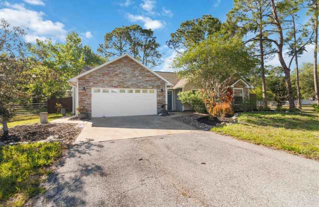 MOVE-IN SPECIAL - Beautiful 3/2 Home in Bay Lake Ranch Community For Rent on 1.2 Acres photos photos