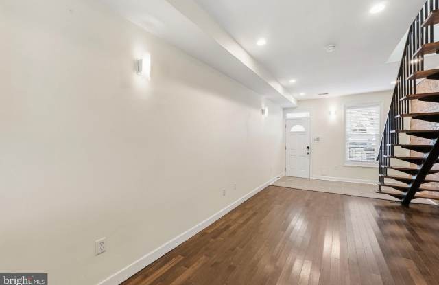 1515 INDEPENDENCE Avenue SE Gallery 4