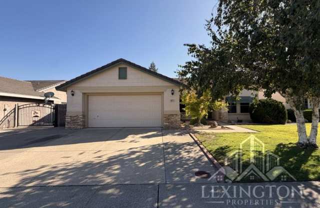 4824 Canfield Circle Gallery 1