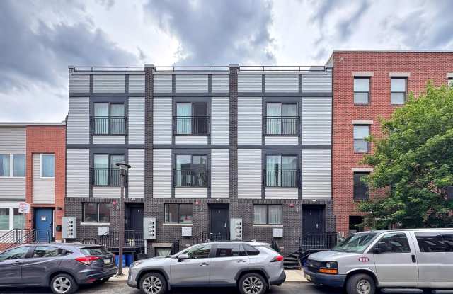 966 N MARSHALL Street photos photos