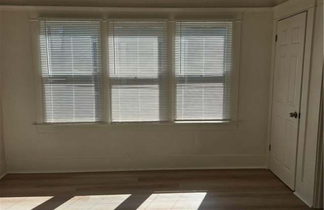 942 E 2nd photos photos