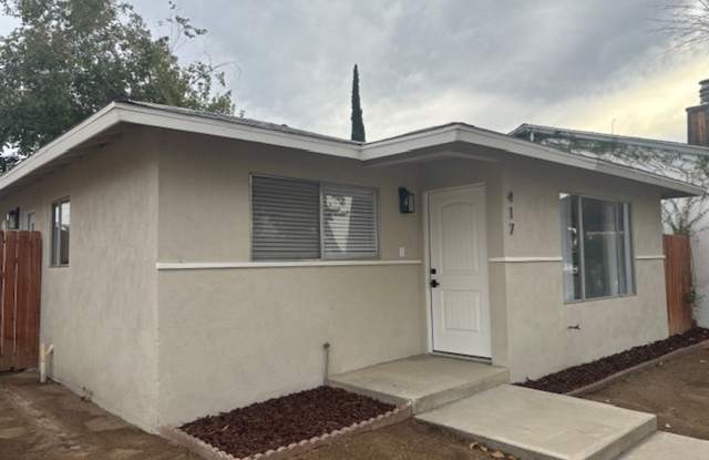 Clean 3 Bedroom / 1.5 Bathoroom House in Taft - NEWLY REMODELED!!! photos photos